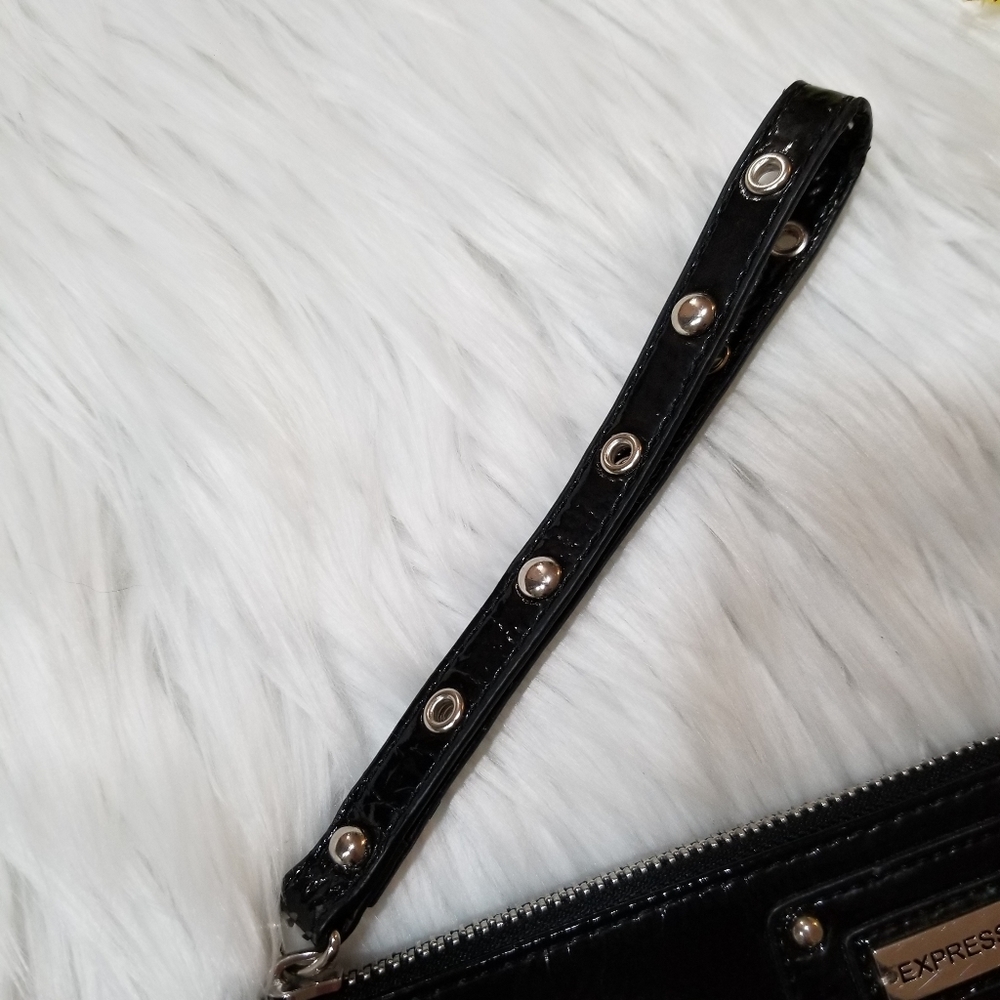 EXPRESS Black Patent Leather Wristlet, Zipper Closure. - Picture 7 of 16